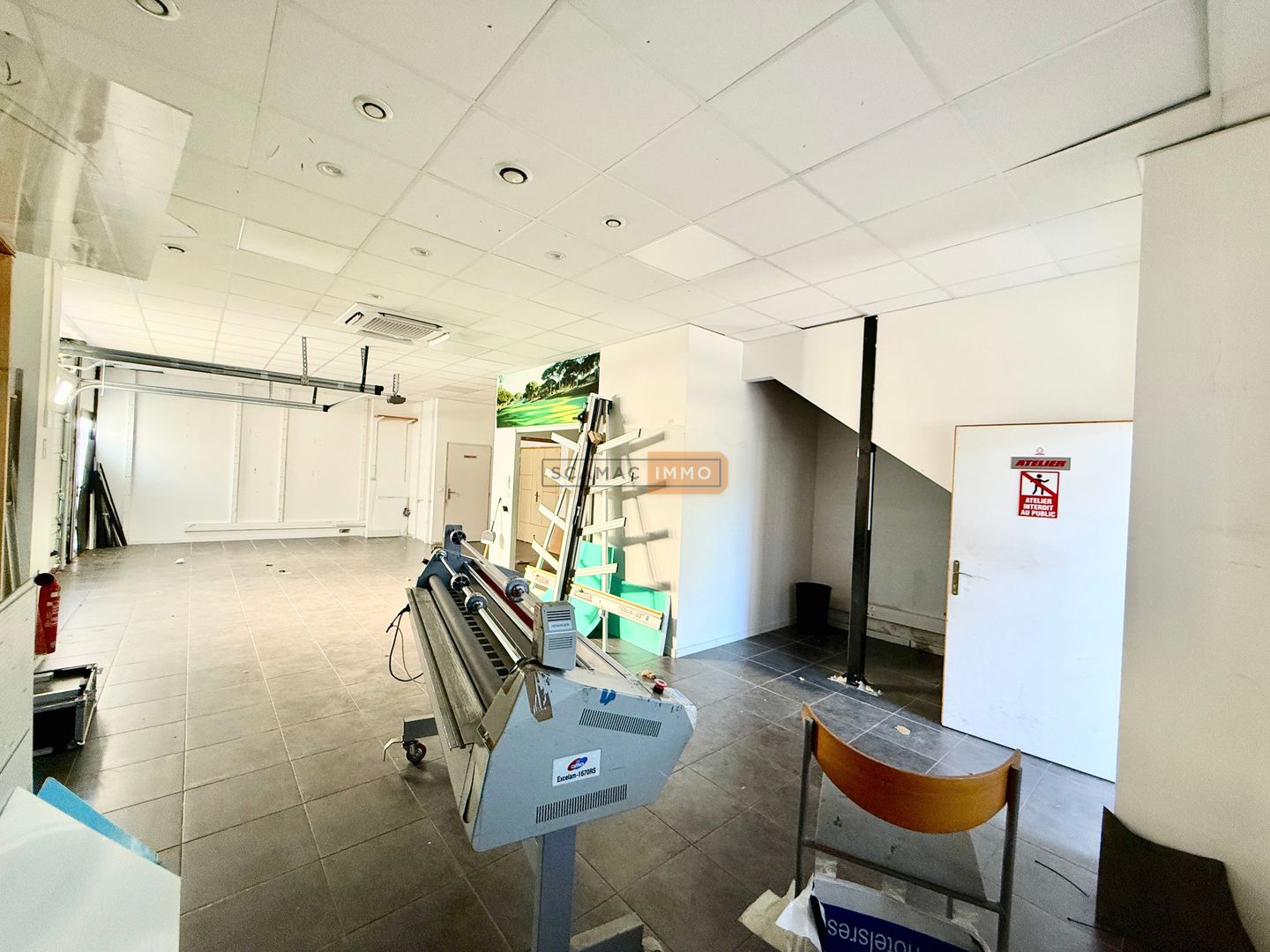 local d'activités de 170m², Puget-sur Argens (Var)