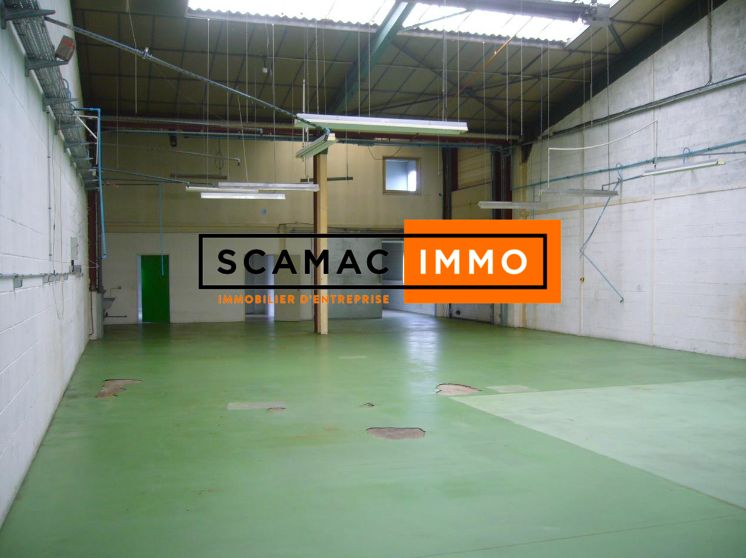 Local d'activités de 445 m², Beauchamp