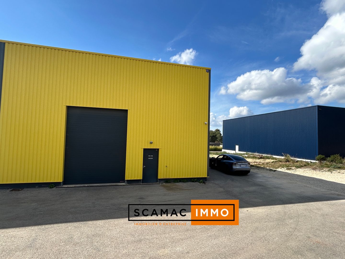 entrepôt de 435m², Signes (Var)