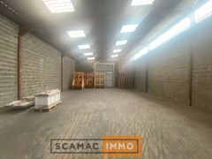 entrepôt de 450m², Vitrolles (Bouches-du-Rhône)