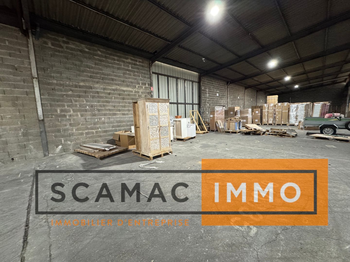 entrepôt de 450m², Vitrolles (Bouches-du-Rhône)