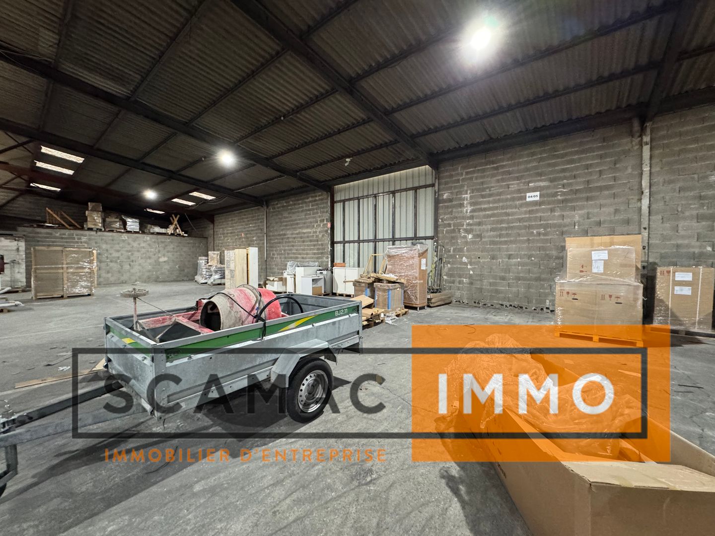 entrepôt de 450m², Vitrolles (Bouches-du-Rhône)
