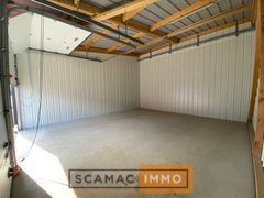 entrepôt de 56m², Marignane (Bouches-du-Rhône)