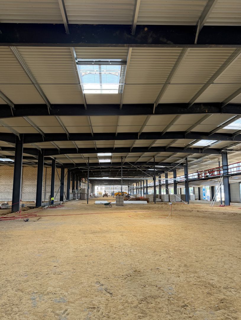 local d'activités de 622m², Croissy-Beaubourg (Seine-et-Marne)