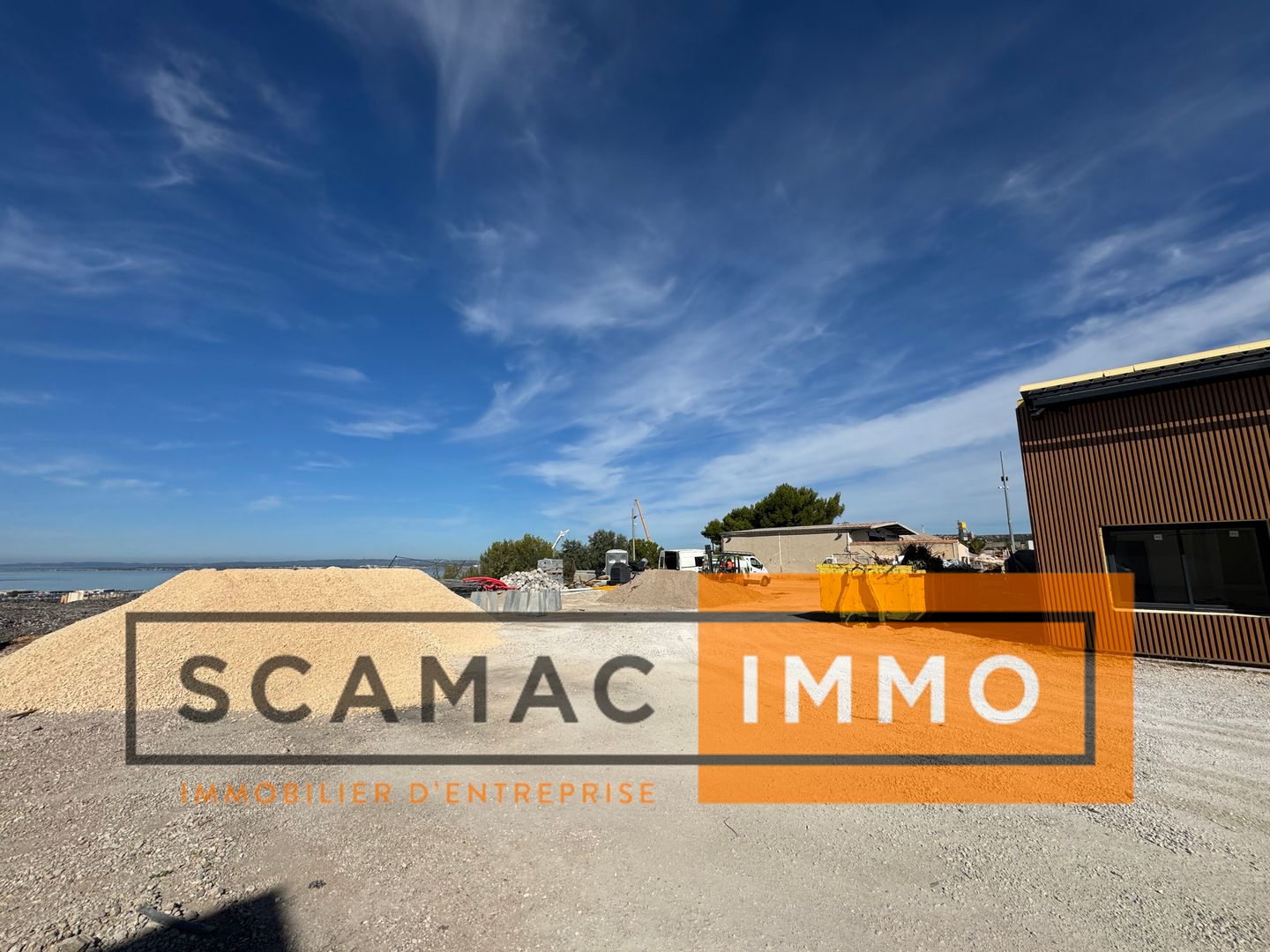 entrepôt de 460m², Vitrolles (Bouches-du-Rhône)