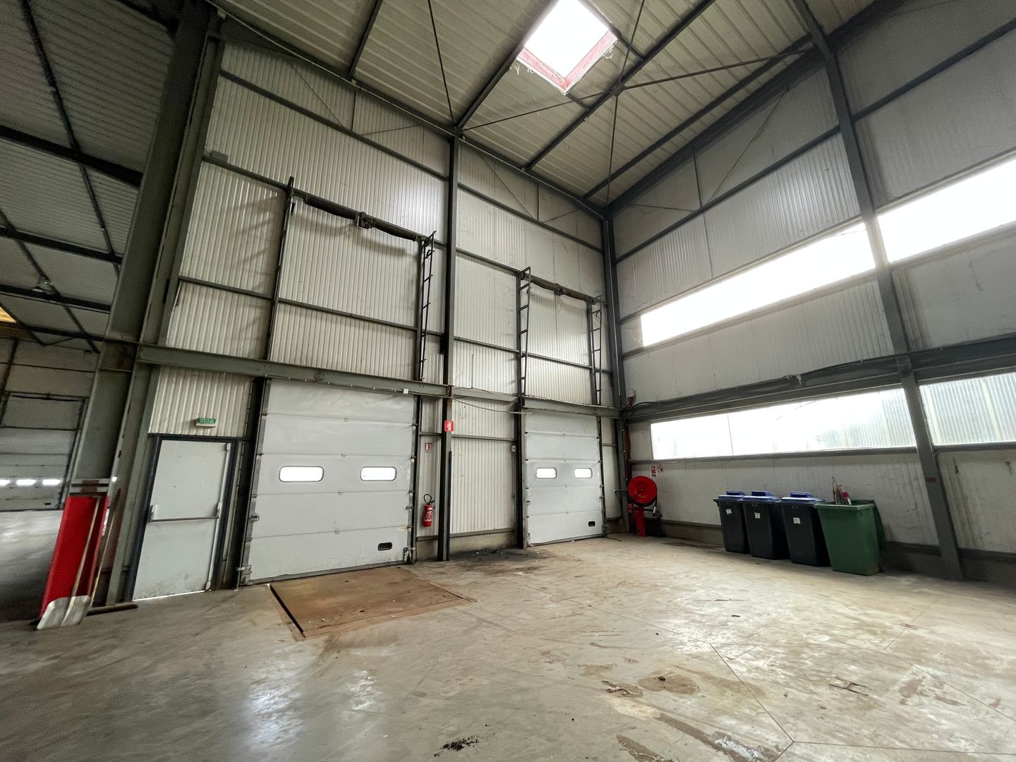 entrepôt de 3 939m², Créteil (Val-de-Marne)