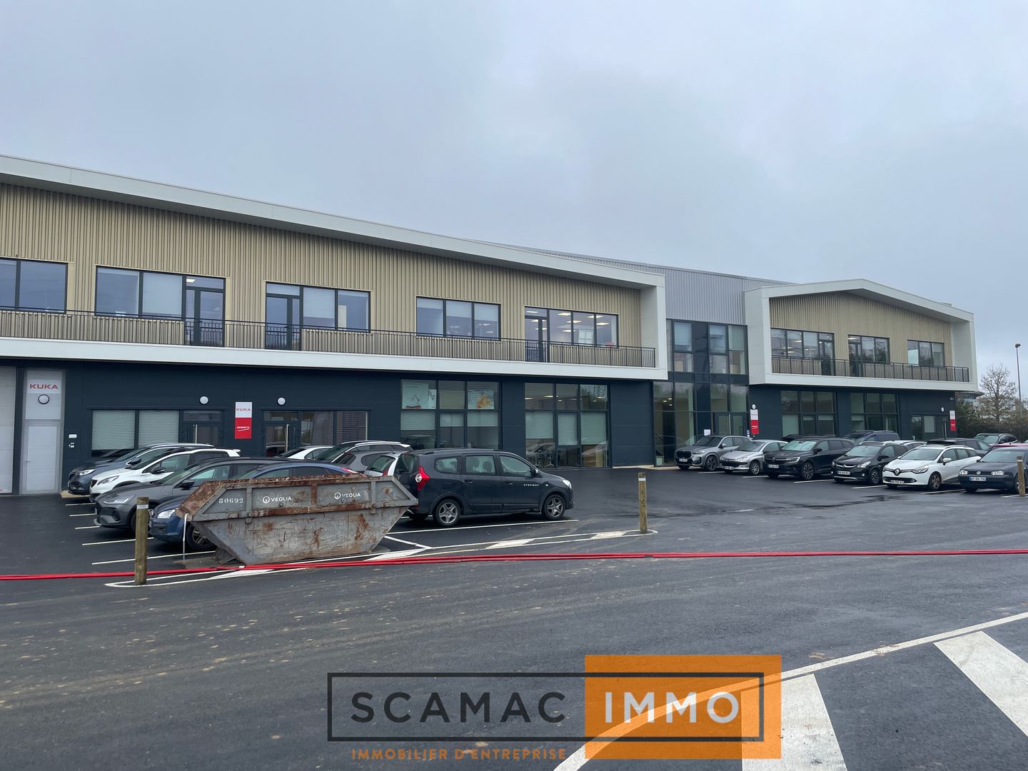 local d'activités de 994m², Villebon-sur-Yvette (Essonne)