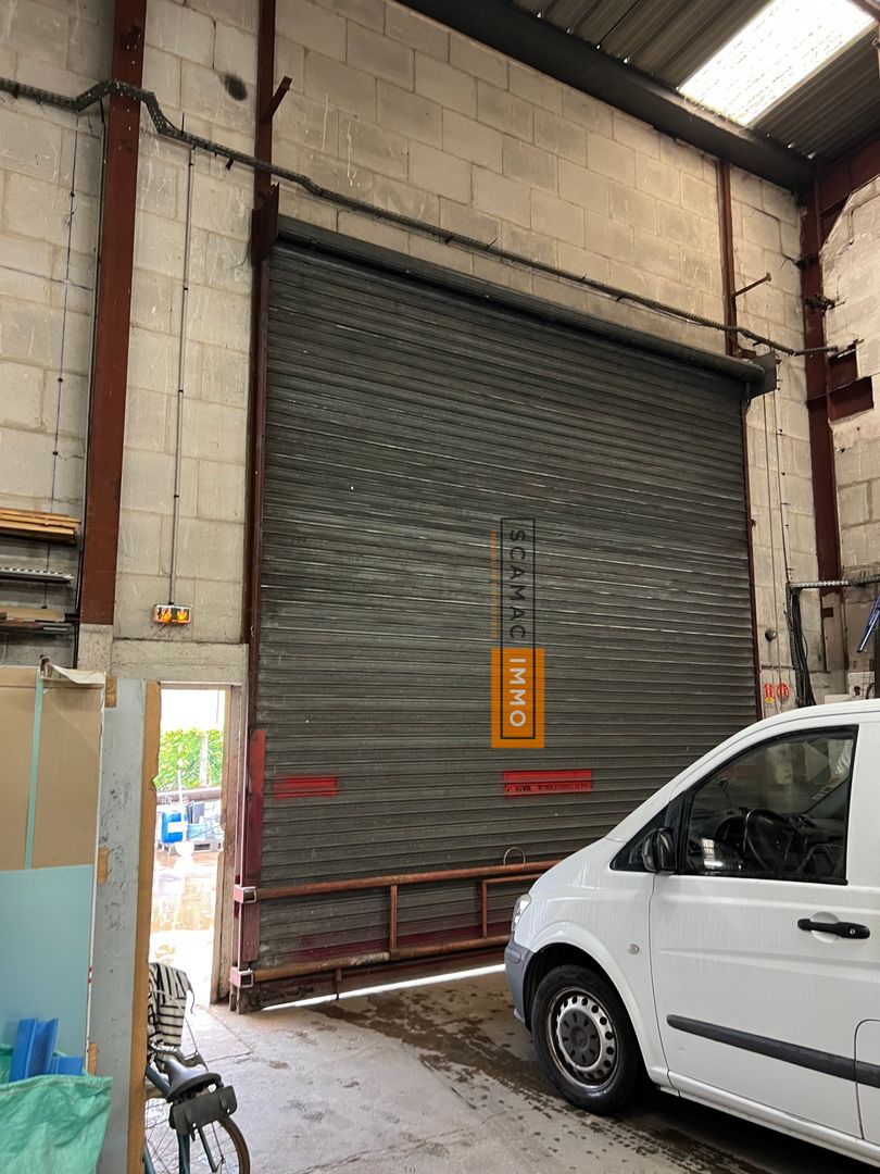 local d'activités de 358m², Argenteuil (Val-d'Oise)