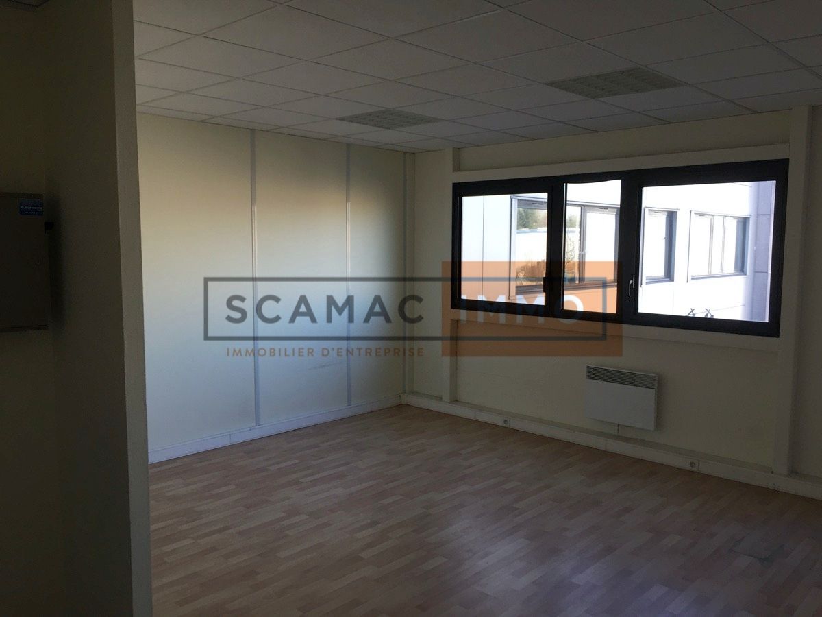 local d'activités de 170m², Sainte-Geneviève (Oise)