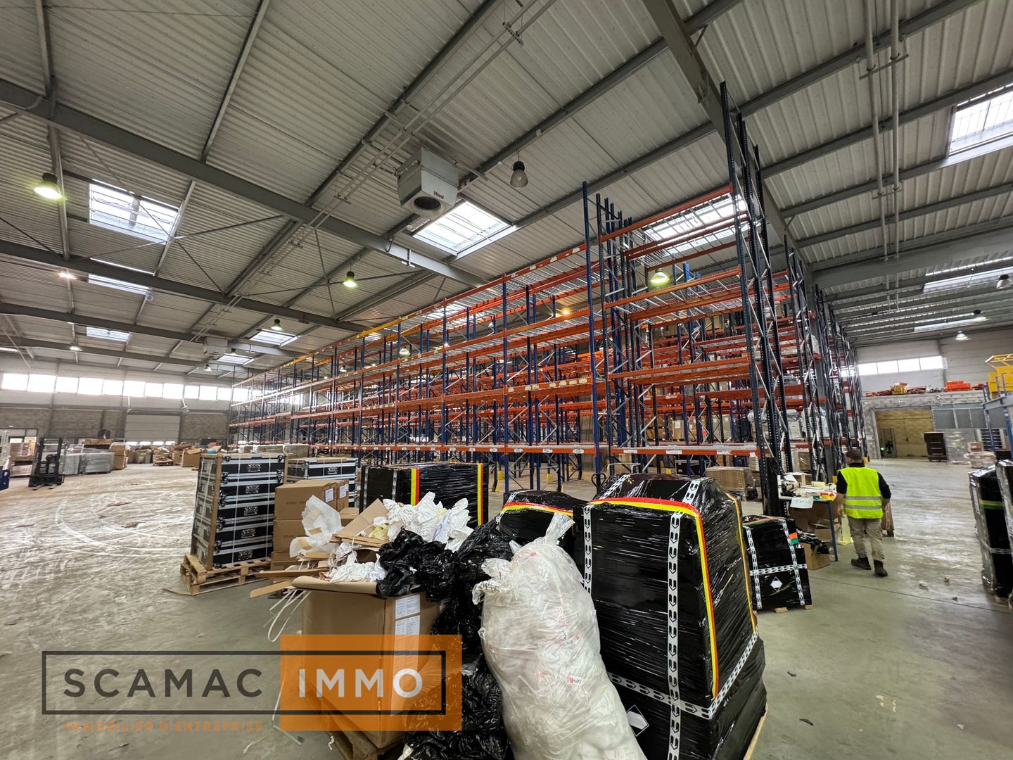 entrepôt de 5 479m², Lieusaint (Seine-et-Marne)