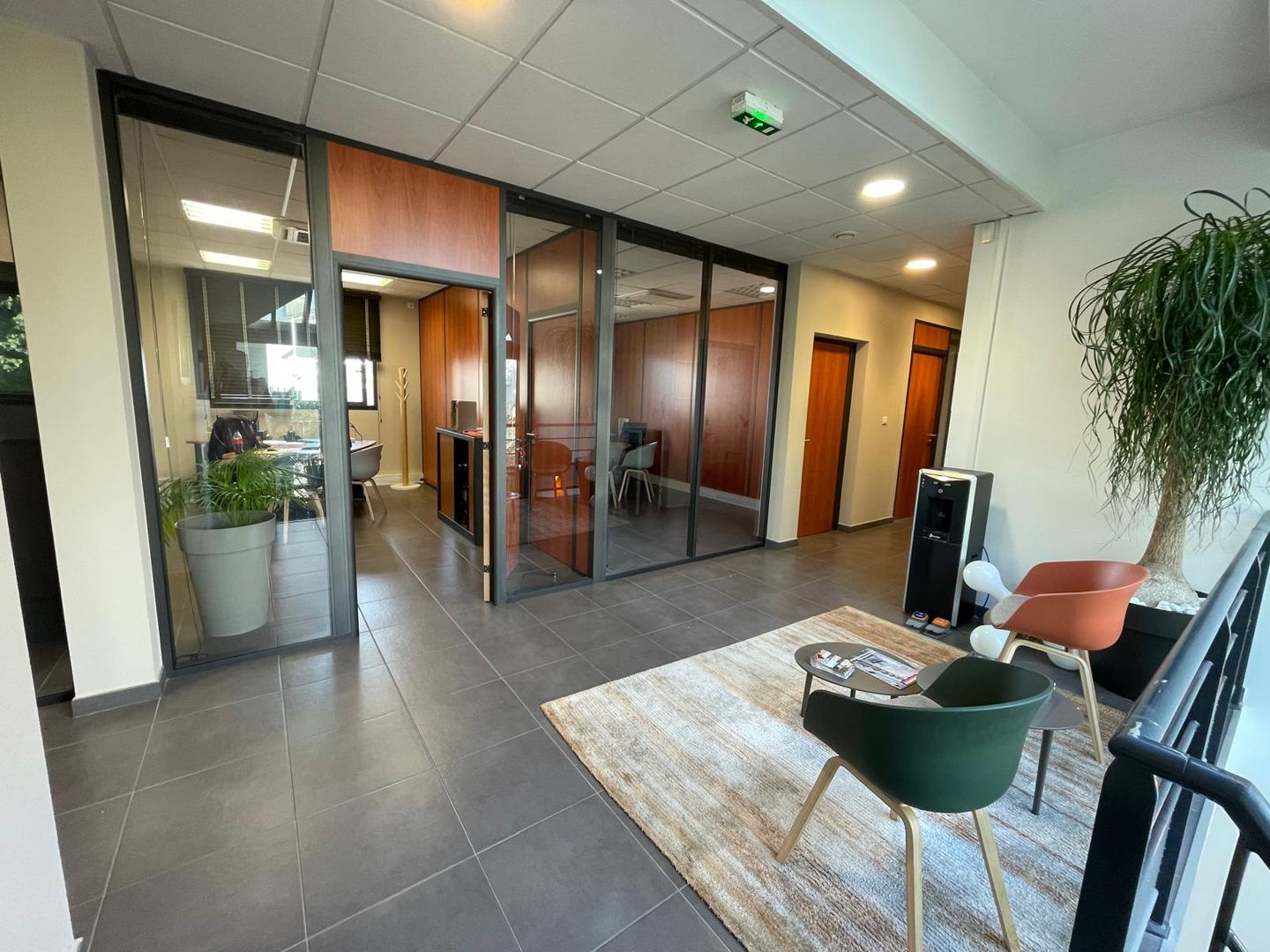bureau de 525m², Solliès-Pont (Var)