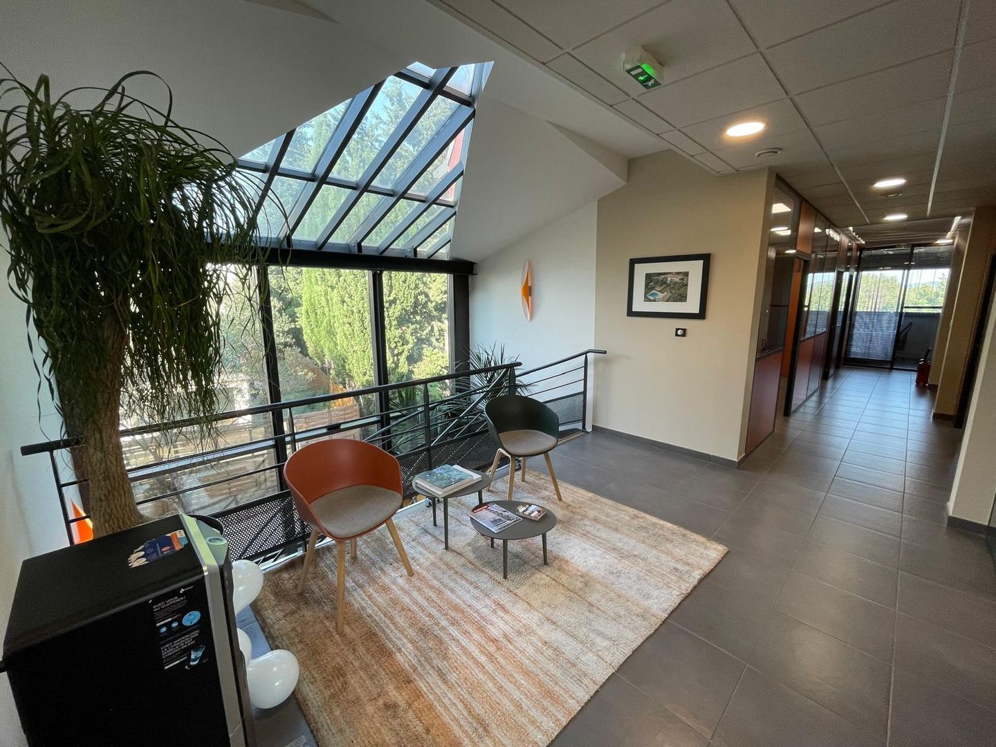 Bureau de 525 m², Solliès-Pont