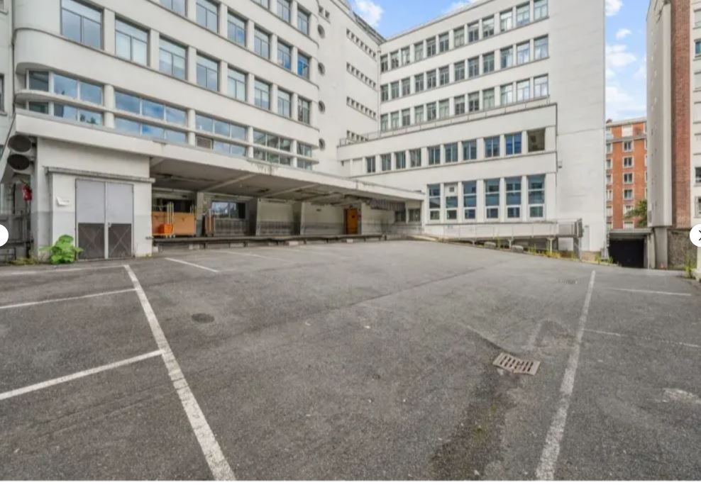 entrepôt de 3&nbsp;670m², Paris 13 (Paris)