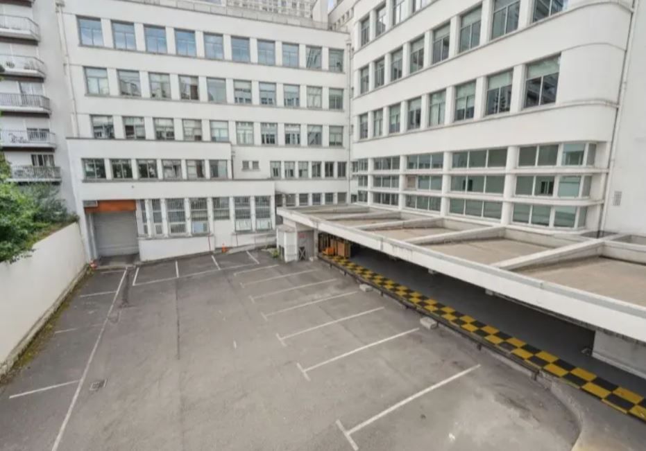 entrepôt de 3&nbsp;670m², Paris 13 (Paris)