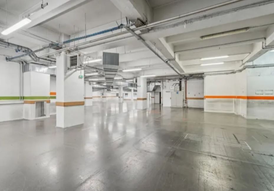entrepôt de 3&nbsp;670m², Paris 13 (Paris)