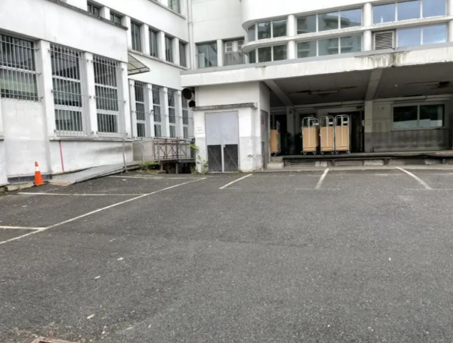 entrepôt de 3&nbsp;670m², Paris 13 (Paris)