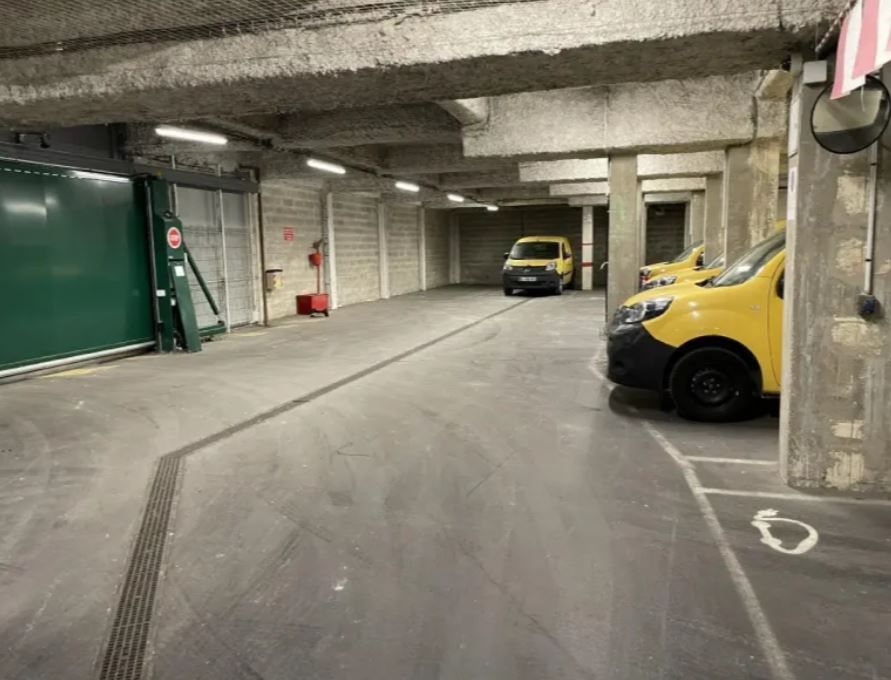 entrepôt de 3&nbsp;670m², Paris 13 (Paris)