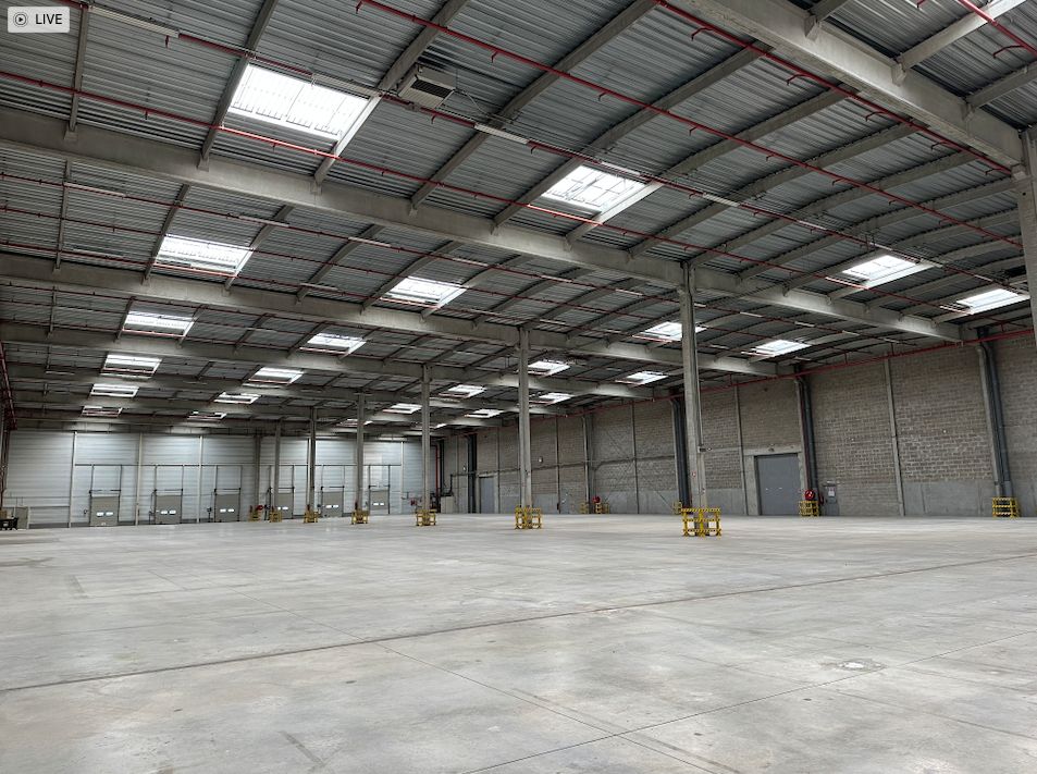 entrepôt de 9 210m², Roissy-en-Brie (Seine-et-Marne)