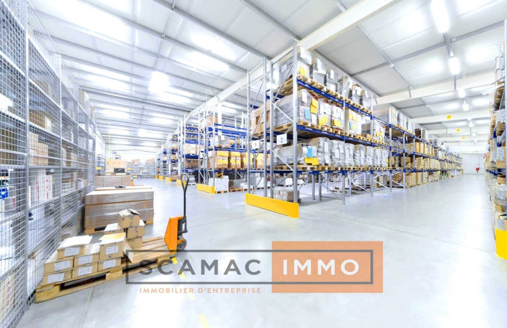 entrepôt de 1 749m², Saint-Fargeau-Ponthierry (Seine-et-Marne)