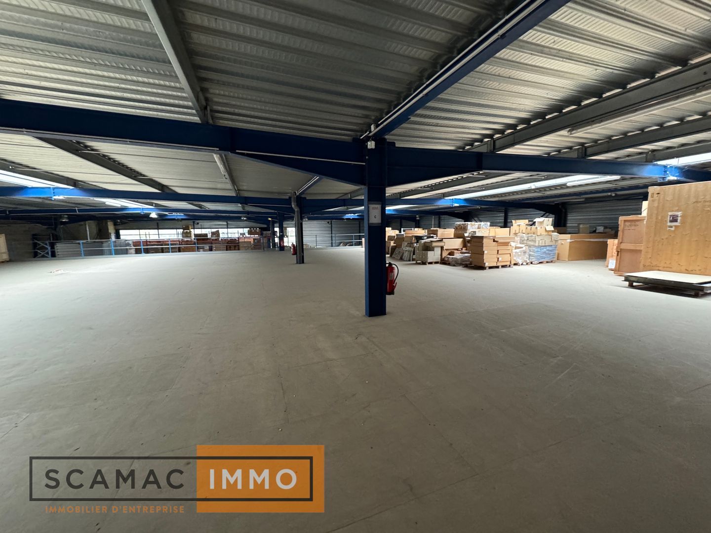 local d'activités de 3 400m², Champcueil (Essonne)