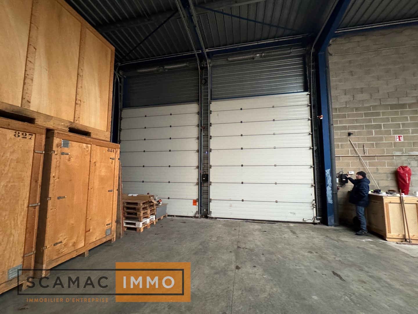 local d'activités de 3&nbsp;400m², Champcueil (Essonne)