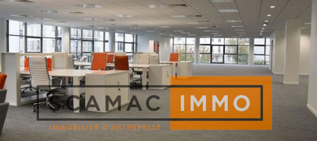 entrepôt de 115m², Salon-de-Provence (Bouches-du-Rhône)