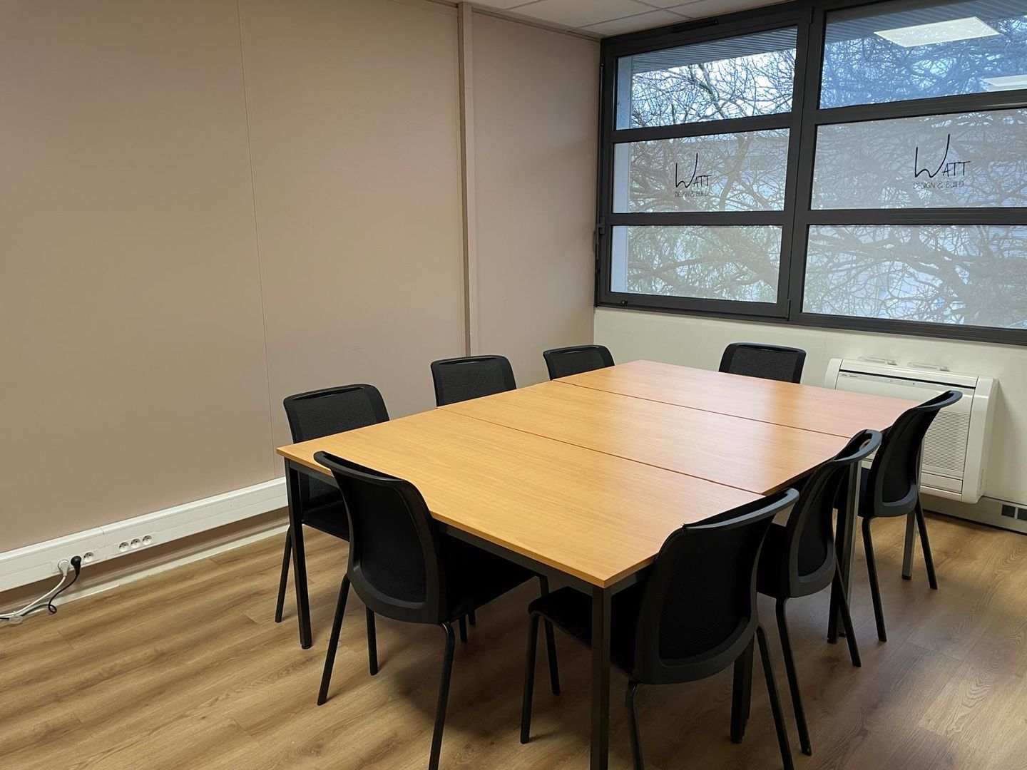 bureau de 734m², La Seyne-sur-Mer (Var)
