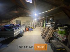 entrepôt de 265m², Puyvert (Vaucluse)