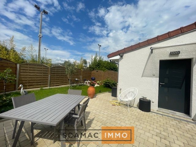 locaux mixtes de 548m², Arpajon (Essonne)