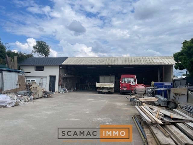 locaux mixtes de 548m², Arpajon (Essonne)