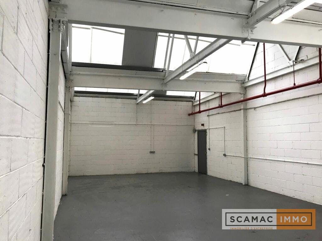 local d'activités de 200m², Boulogne-Billancourt (Hauts-de-Seine)