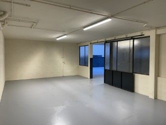 entrepôt de 617m², Gonesse (Val-d'Oise)