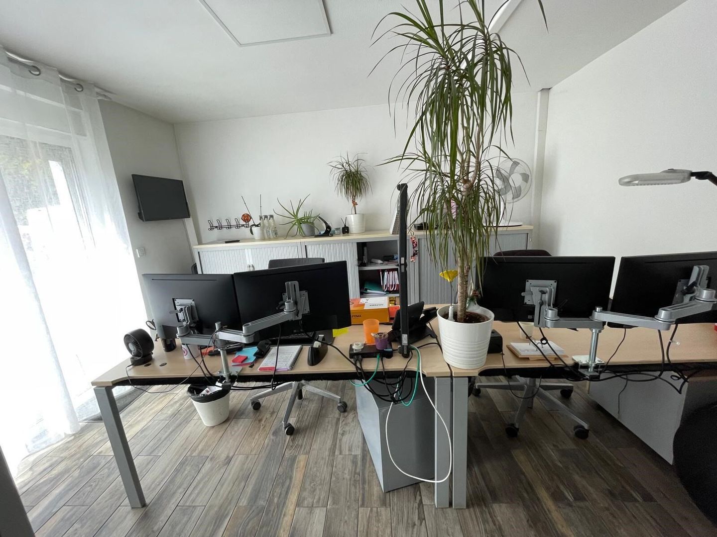 entrepôt de 568m², Le Thillay (Val-d'Oise)