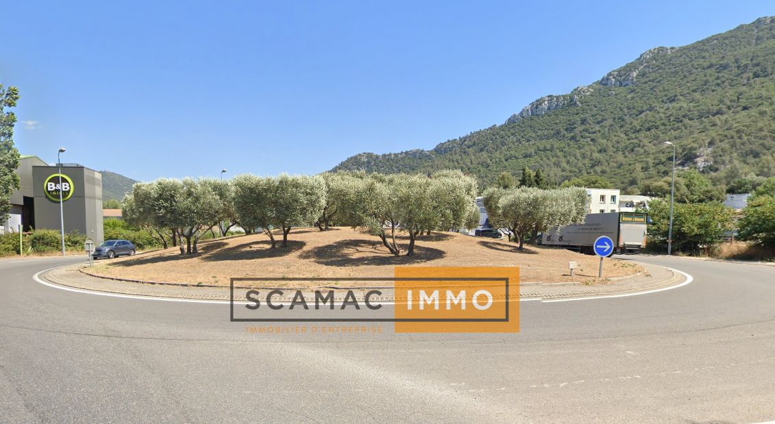entrepôt de 500m², Aubagne (Bouches-du-Rhône)