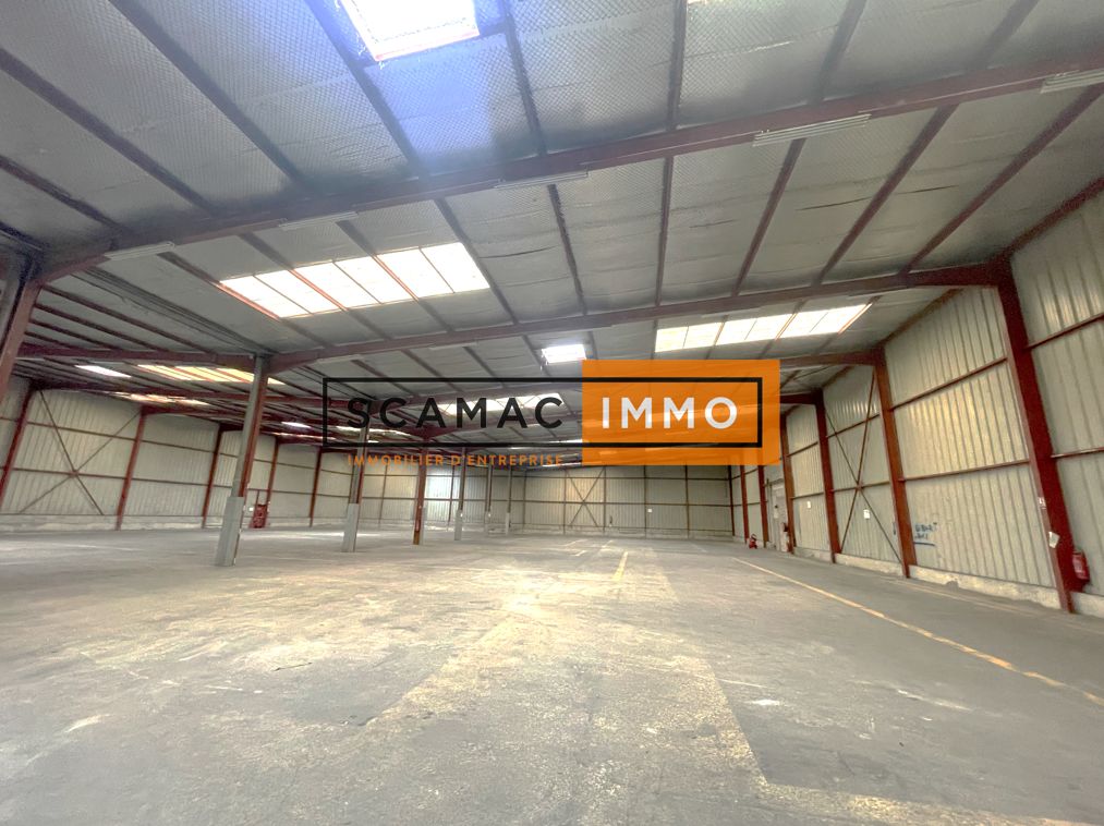 local d'activités de 3&nbsp;000m², Brie-Comte-Robert (Seine-et-Marne)