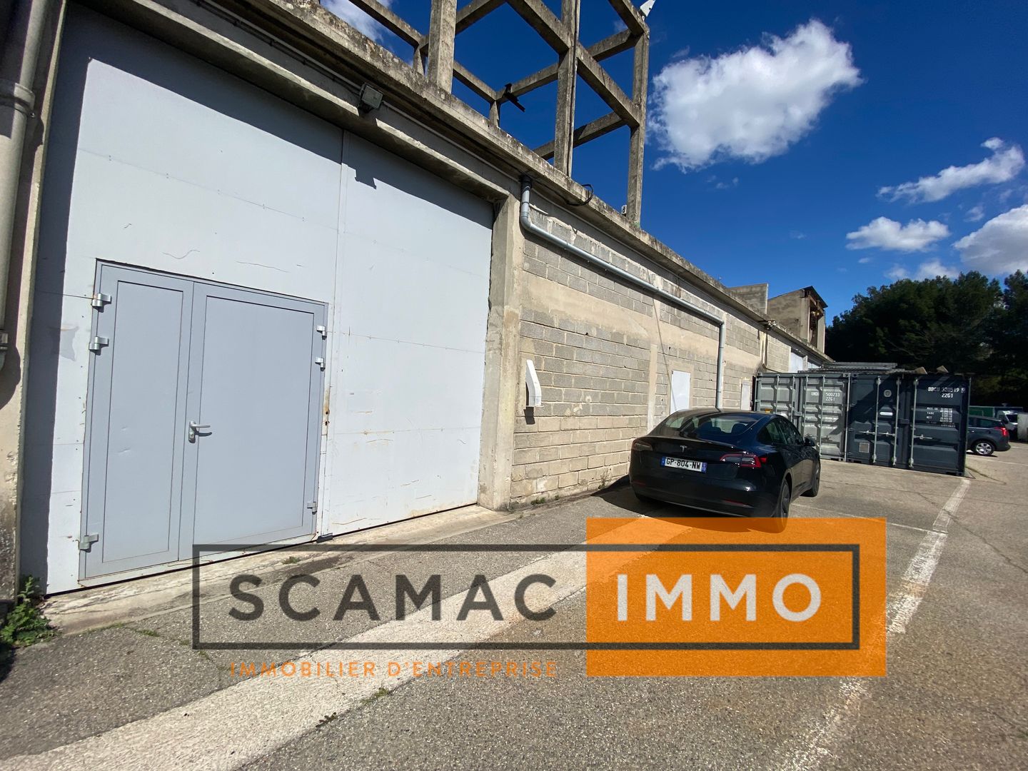 hangar de 3 400m², Avignon (Vaucluse)