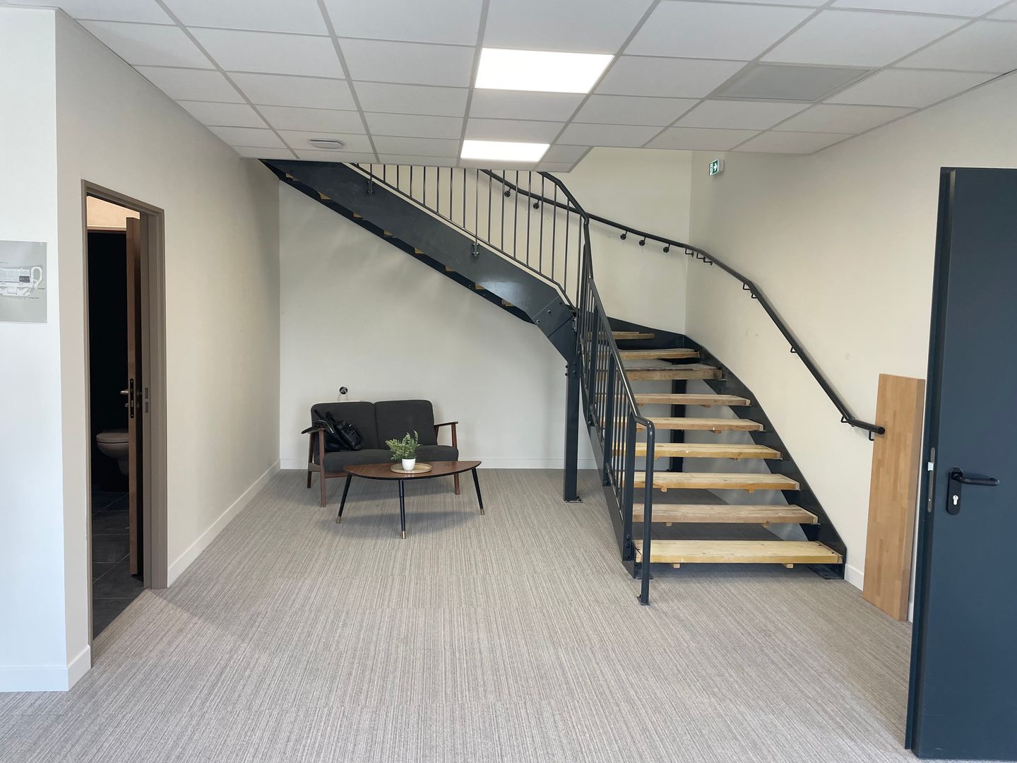 entrepôt de 1 043m², Bondy (Seine-Saint-Denis)