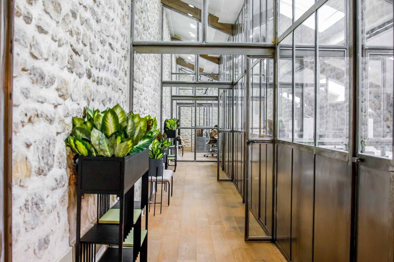 entrepôt de 1 368m², Vitry-sur-Seine (Val-de-Marne)