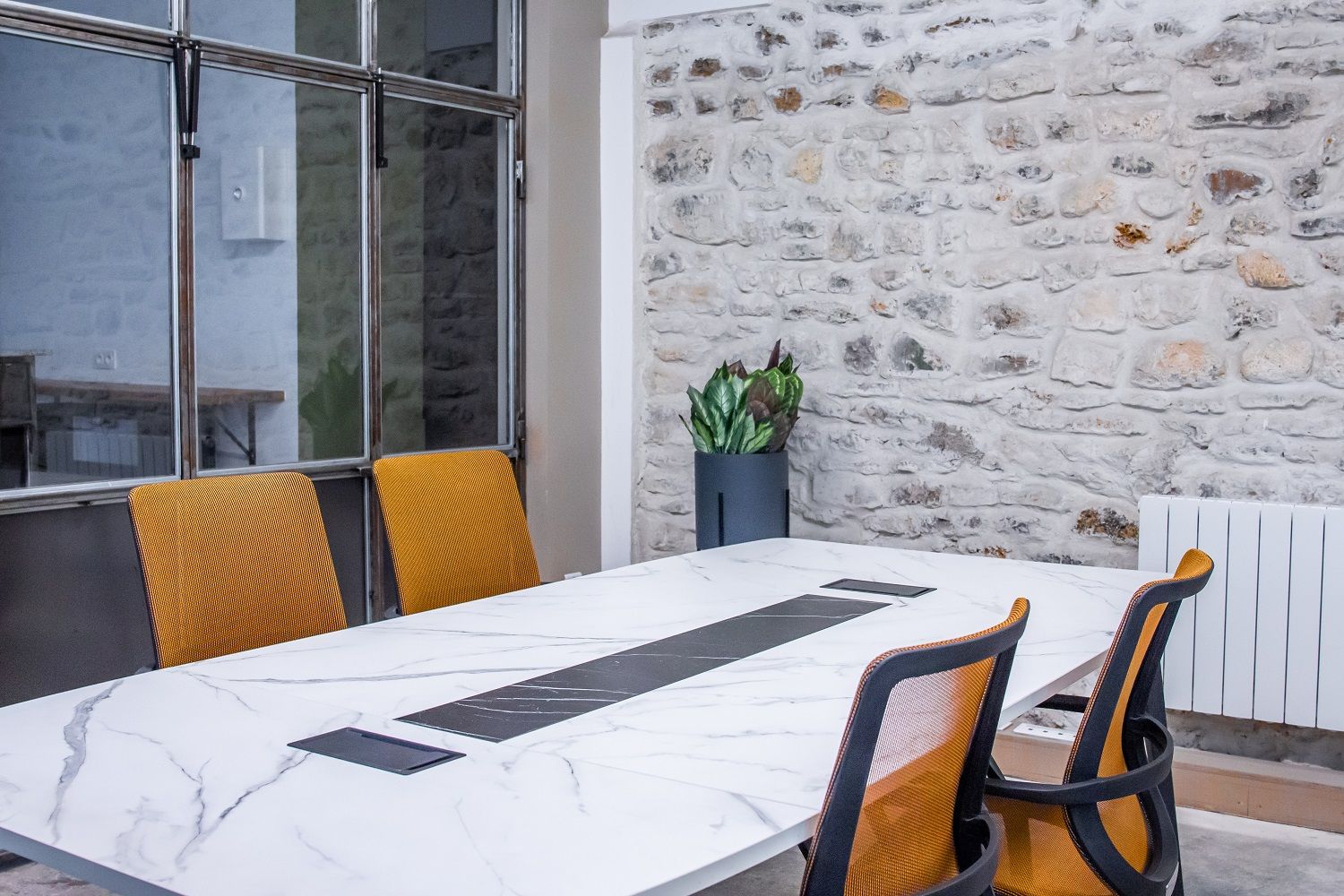 entrepôt de 1 368m², Vitry-sur-Seine (Val-de-Marne)