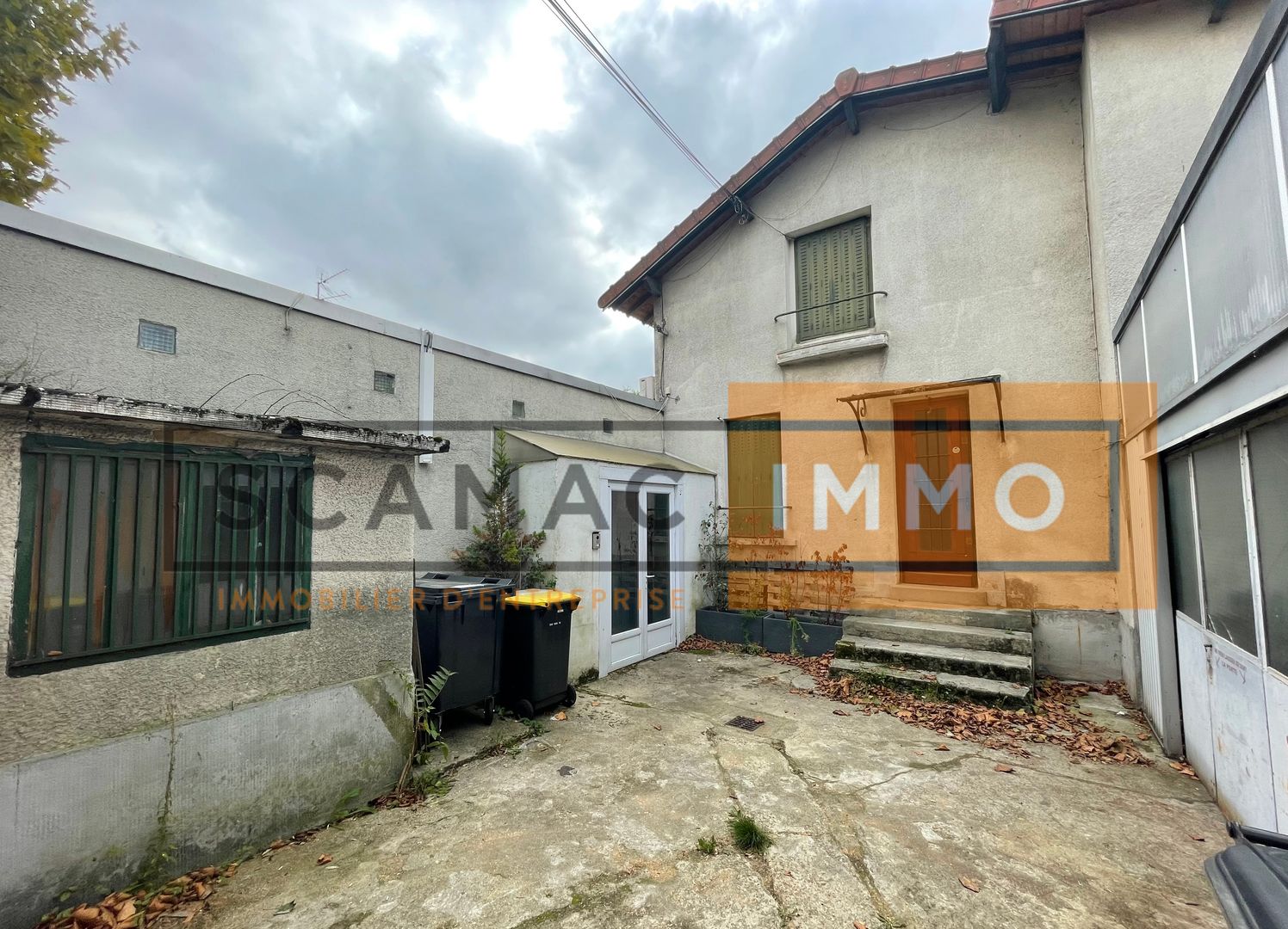 local d'activités de 414m², Champigny-sur-Marne (Val-de-Marne)