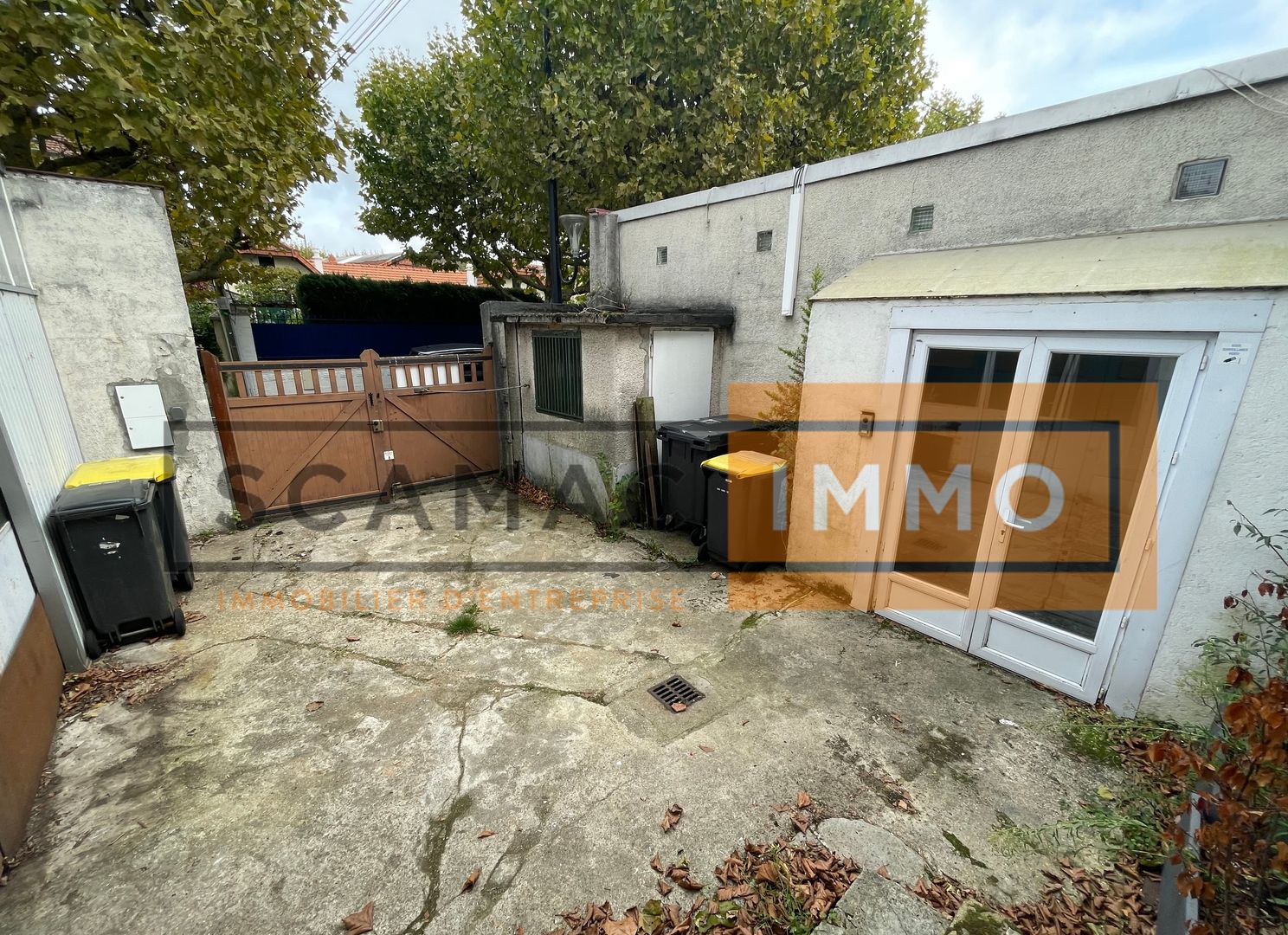 local d'activités de 414m², Champigny-sur-Marne (Val-de-Marne)