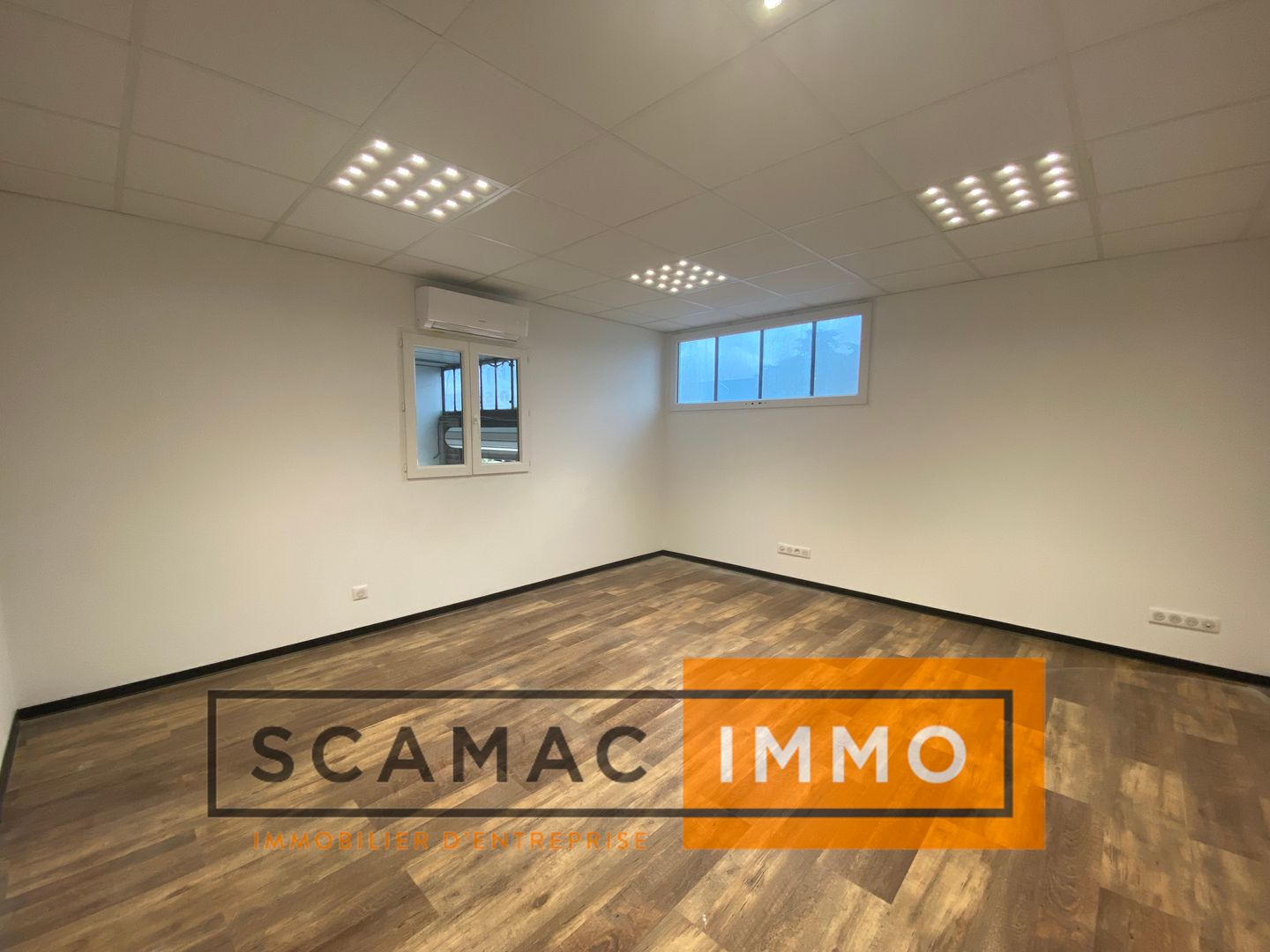 entrepôt de 190m², Les Milles (Bouches-du-Rhône)