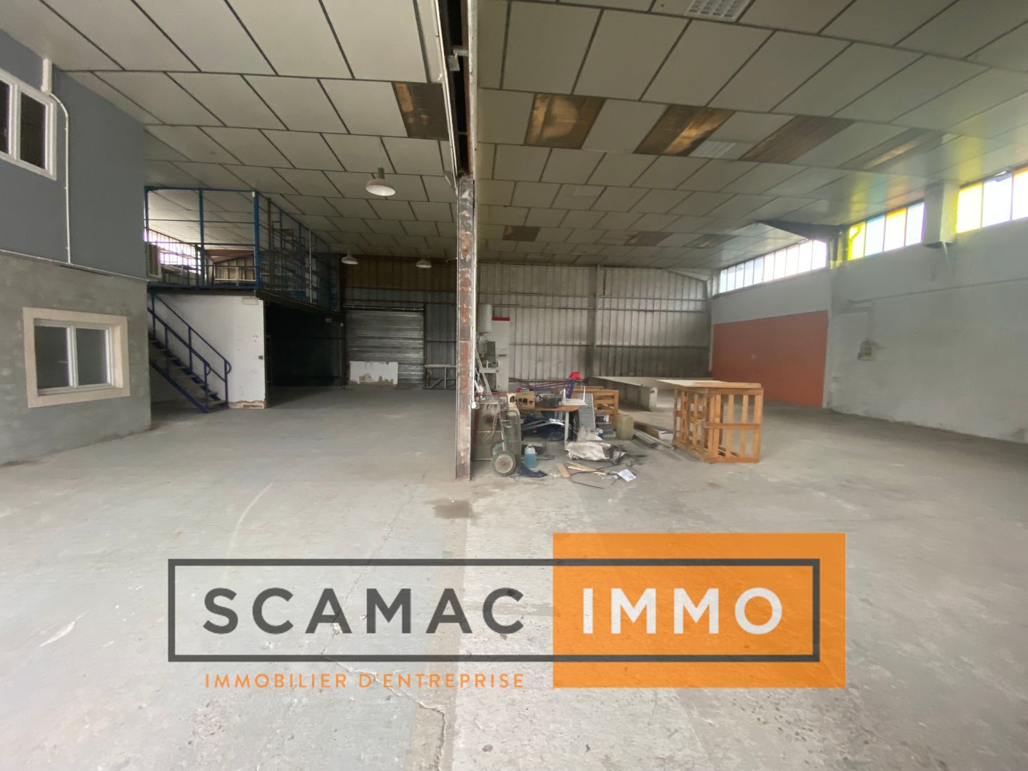 entrepôt de 190m², Les Milles (Bouches-du-Rhône)