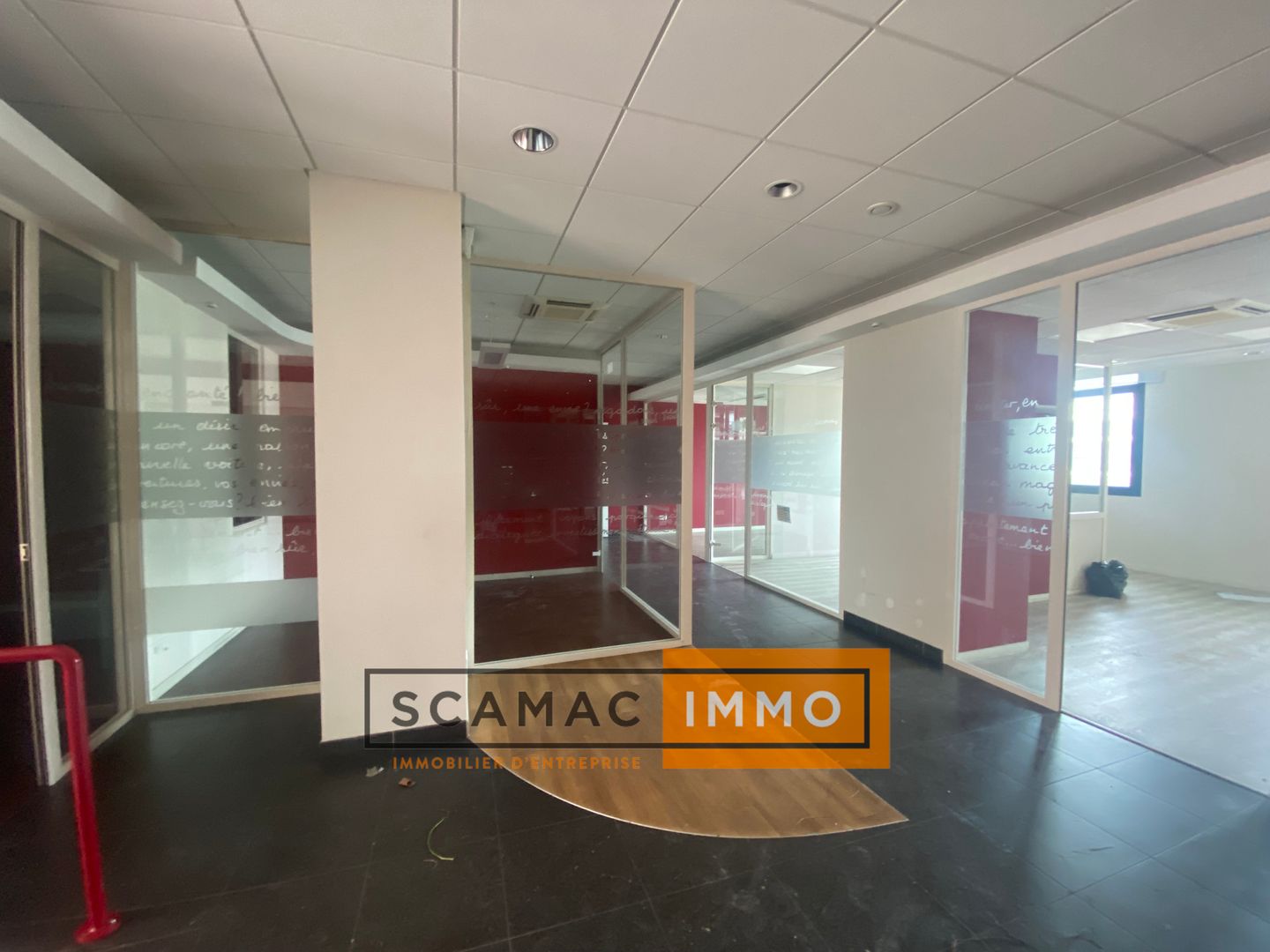 local commercial de 266m², Marseille 15 (Bouches-du-Rhône)