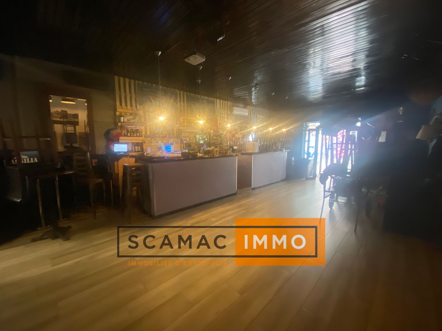 local commercial de 190m², Marseille 6 (Bouches-du-Rhône)