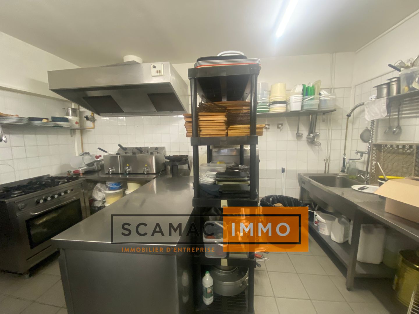 local commercial de 190m², Marseille 6 (Bouches-du-Rhône)