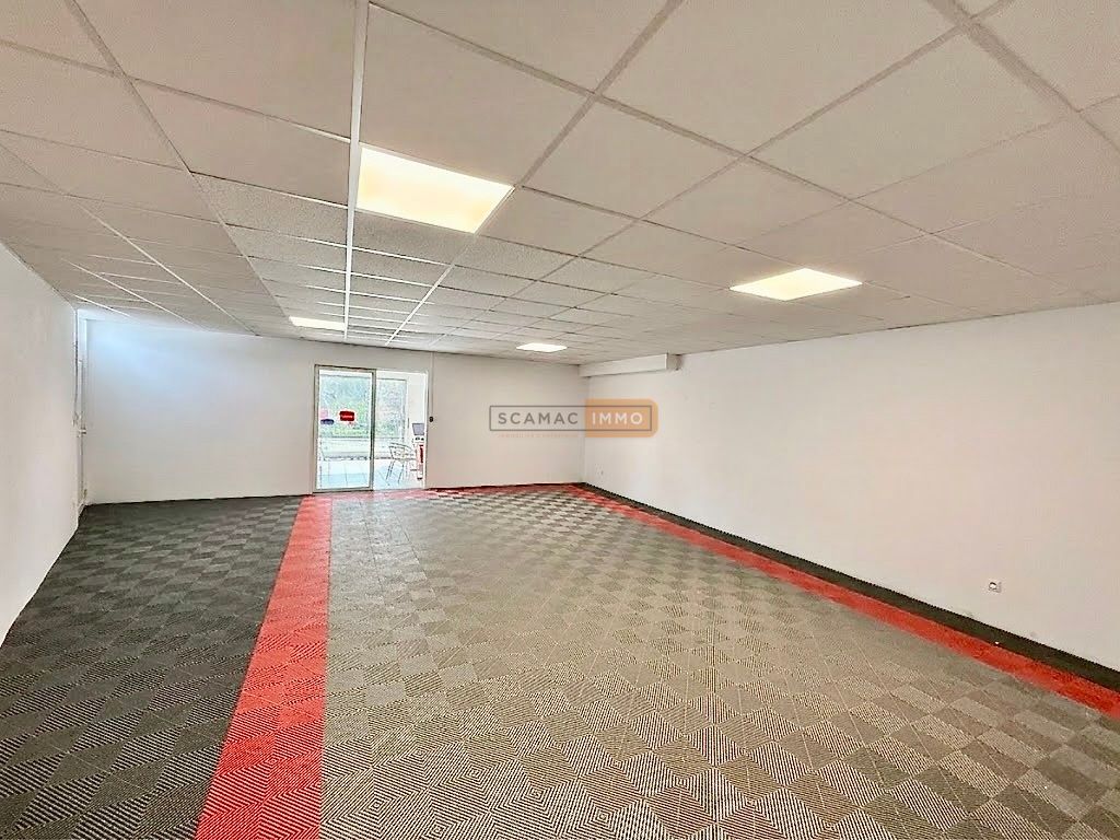 local d'activités de 100m², Puget-sur Argens (Var)