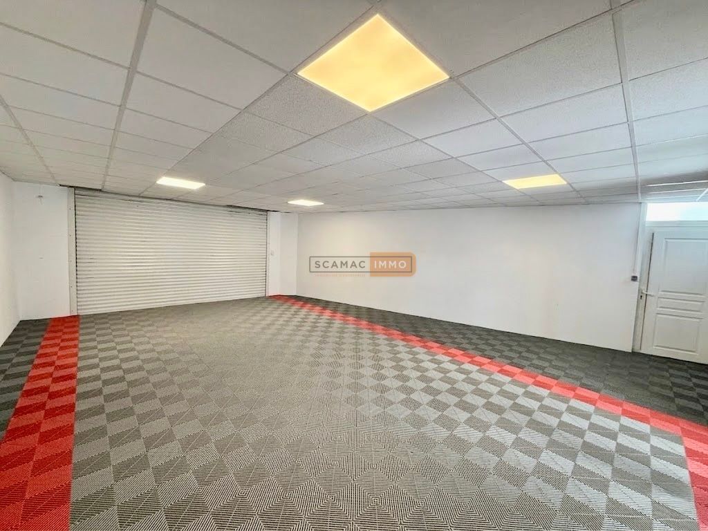 local d'activités de 100m², Puget-sur Argens (Var)