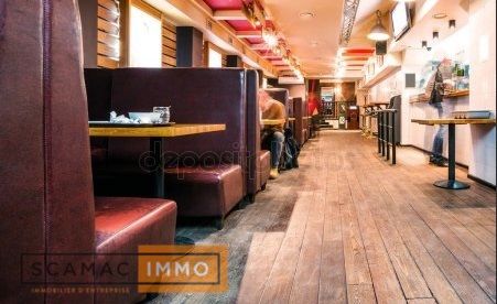 local d'activités de 307m², Draguignan (Var)
