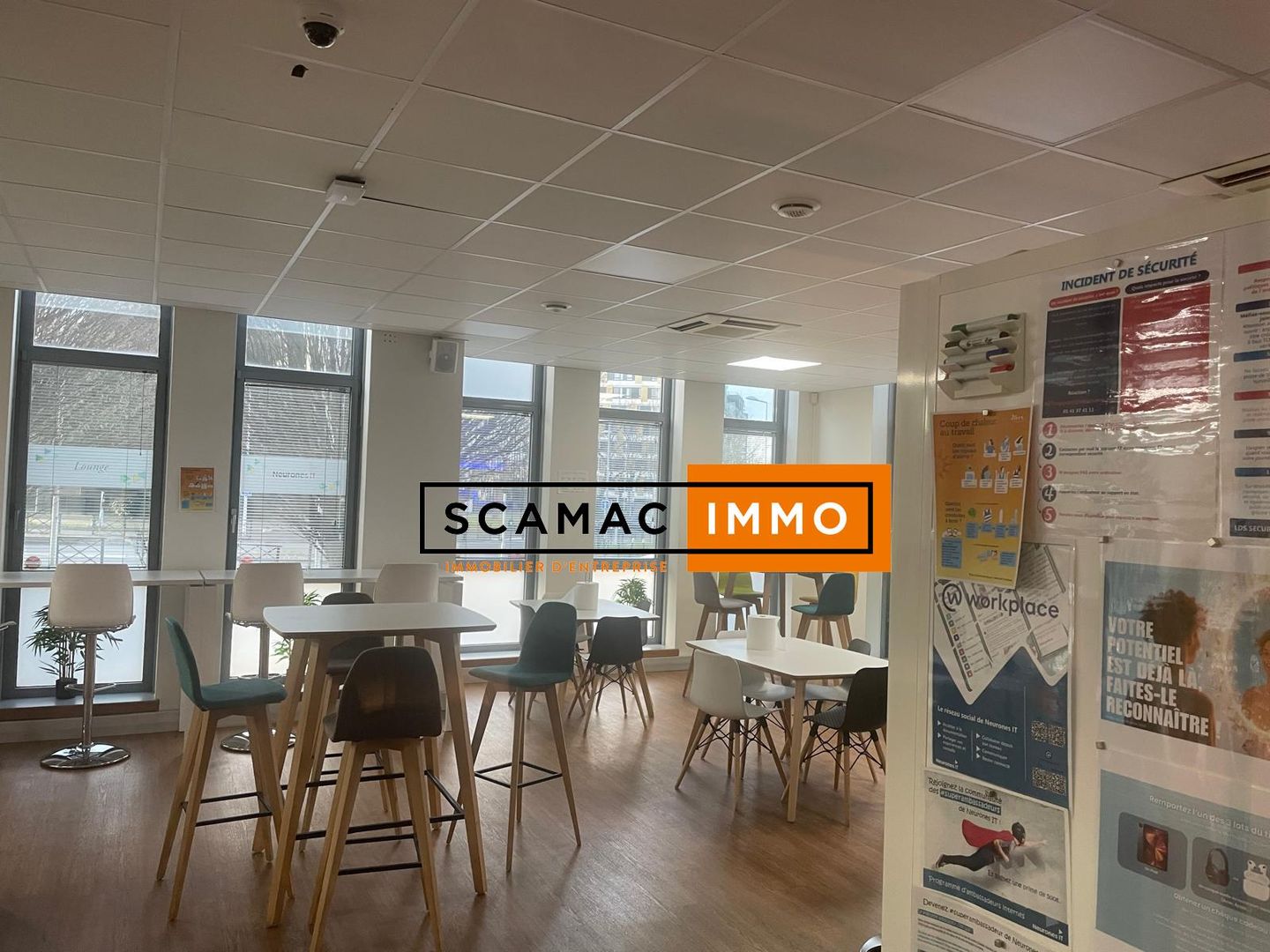 bureau de 94m², Nanterre (Hauts-de-Seine)